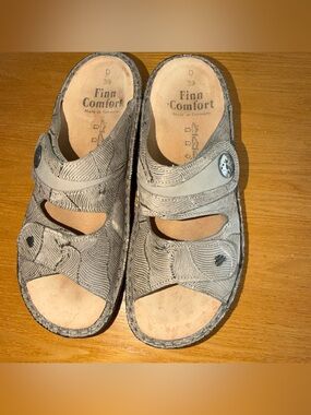 Finn Comfort Java Taupe Leather Comfort Sandals EU 39 US 8.5